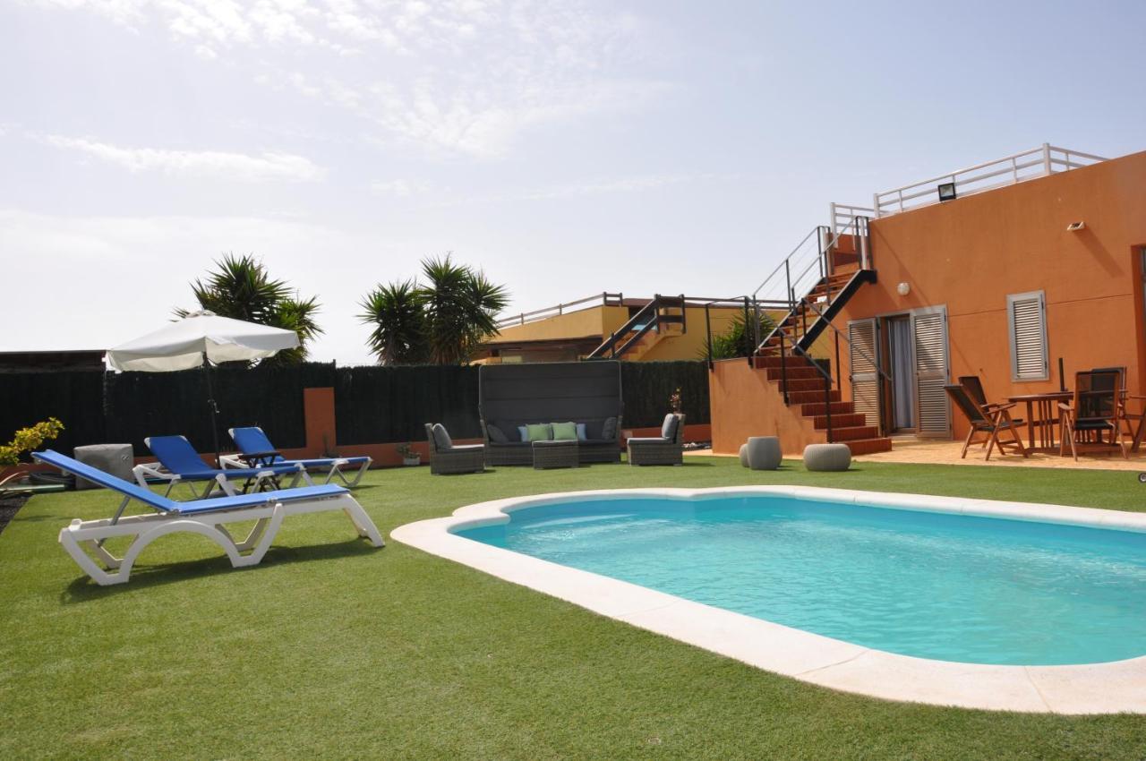 Eco Villa White Suite With Climatized Pool كاليتا ذي فوستي المظهر الخارجي الصورة