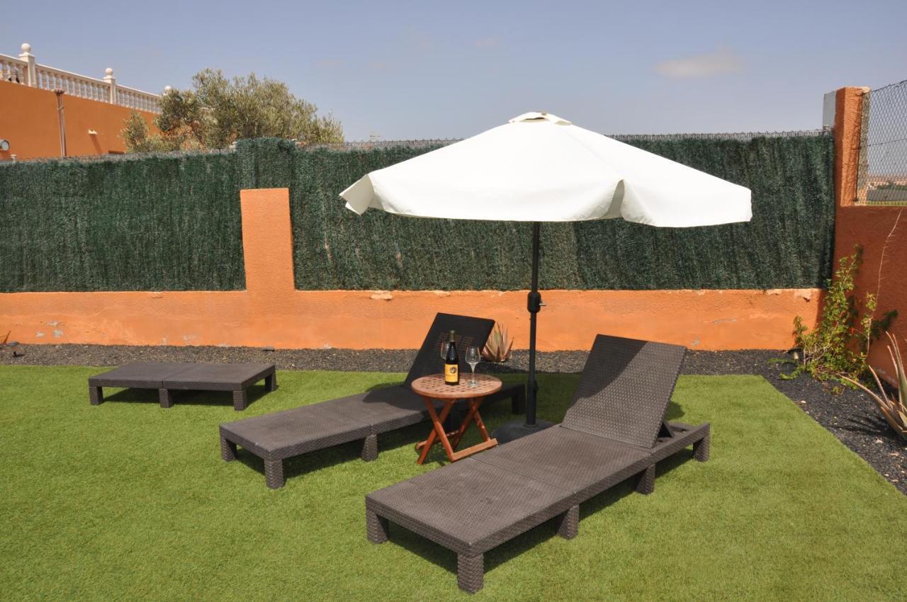 Eco Villa White Suite With Climatized Pool كاليتا ذي فوستي المظهر الخارجي الصورة