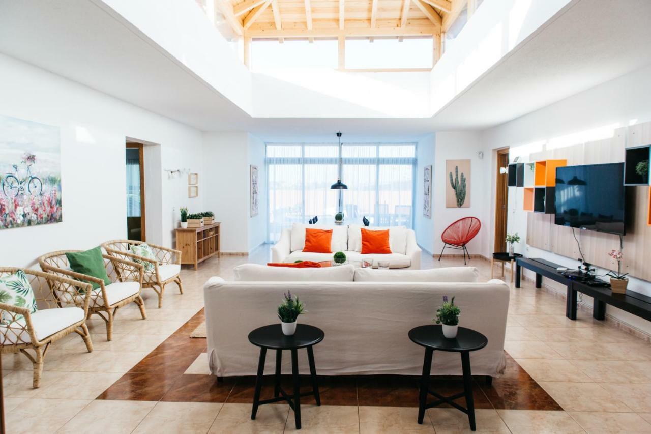 Eco Villa White Suite With Climatized Pool كاليتا ذي فوستي المظهر الخارجي الصورة